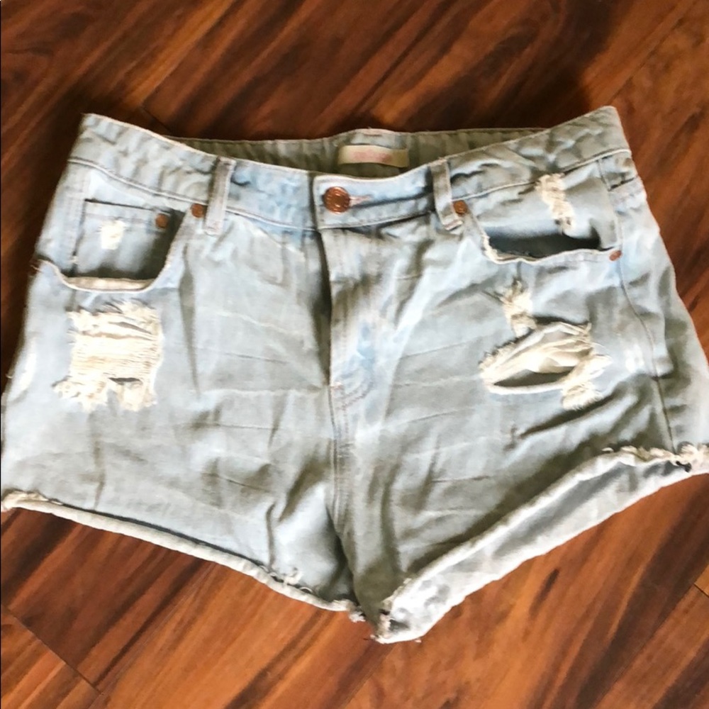 Jean Shorts - Picture 1 of 1